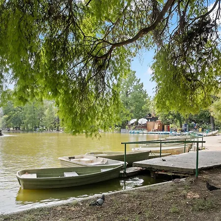 New Cismigiu Park Near Old *